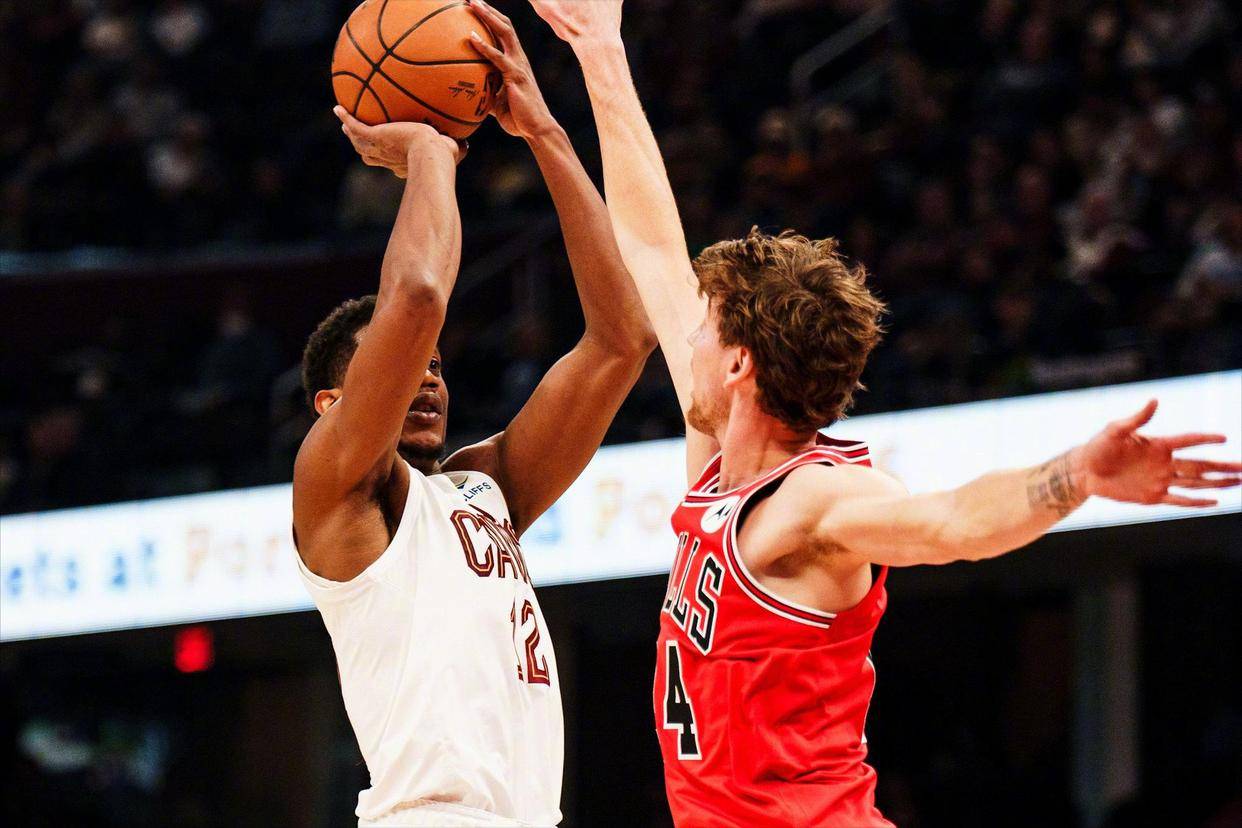 豪掷1.6亿奢侈税，11战8败主场被嘘！NBA最贵球队为何突然崩盘？