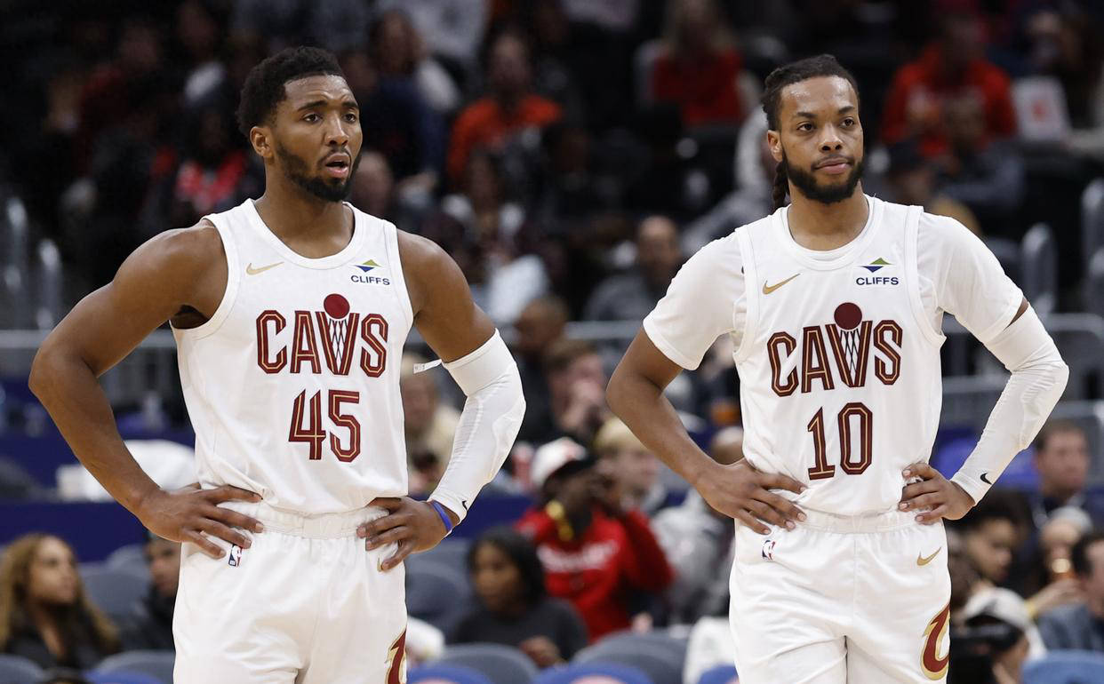 NBA最贵球队为何突然崩盘？骑士豪掷16亿奢侈税却连败主场遭嘘声不断