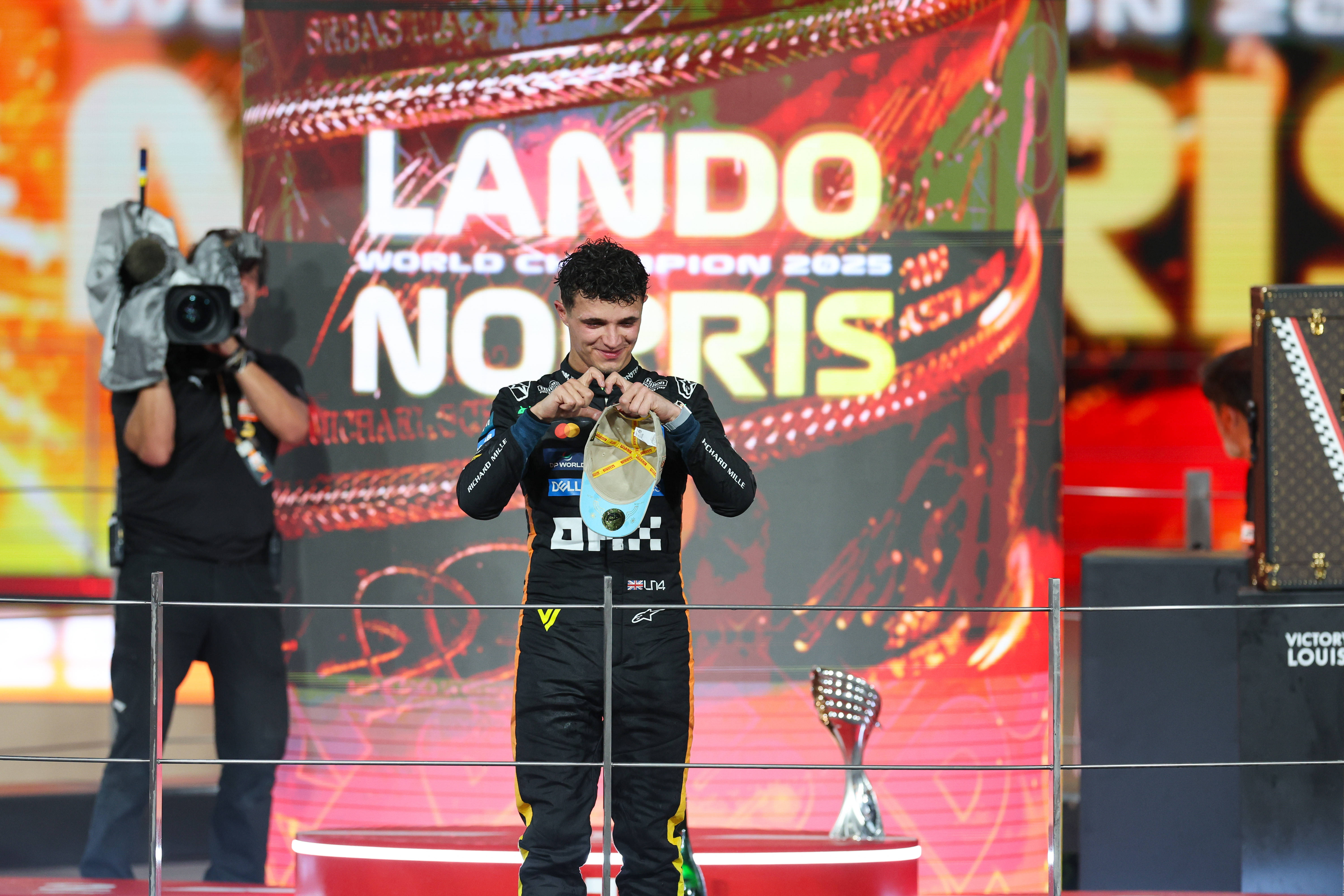 （体育）赛车——F1阿布扎比大奖赛正赛赛况